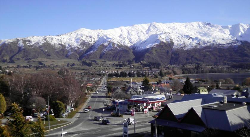 Wanaka Heights Motel Экстерьер фото
