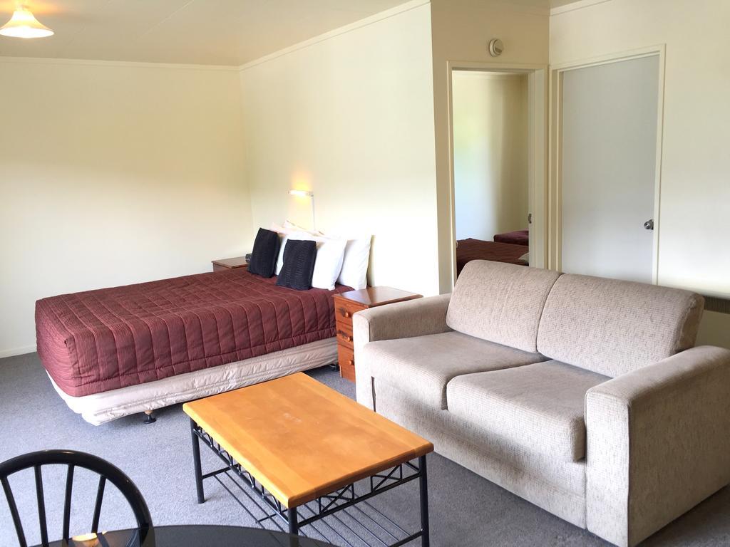 Wanaka Heights Motel Экстерьер фото