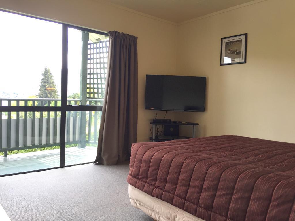 Wanaka Heights Motel Экстерьер фото