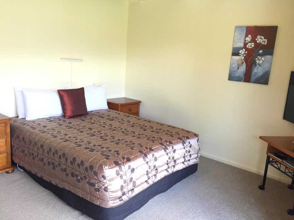 Wanaka Heights Motel Экстерьер фото