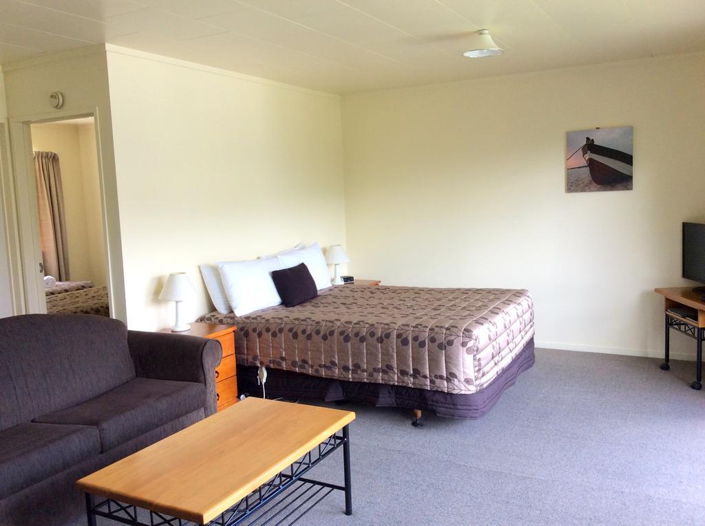 Wanaka Heights Motel Экстерьер фото