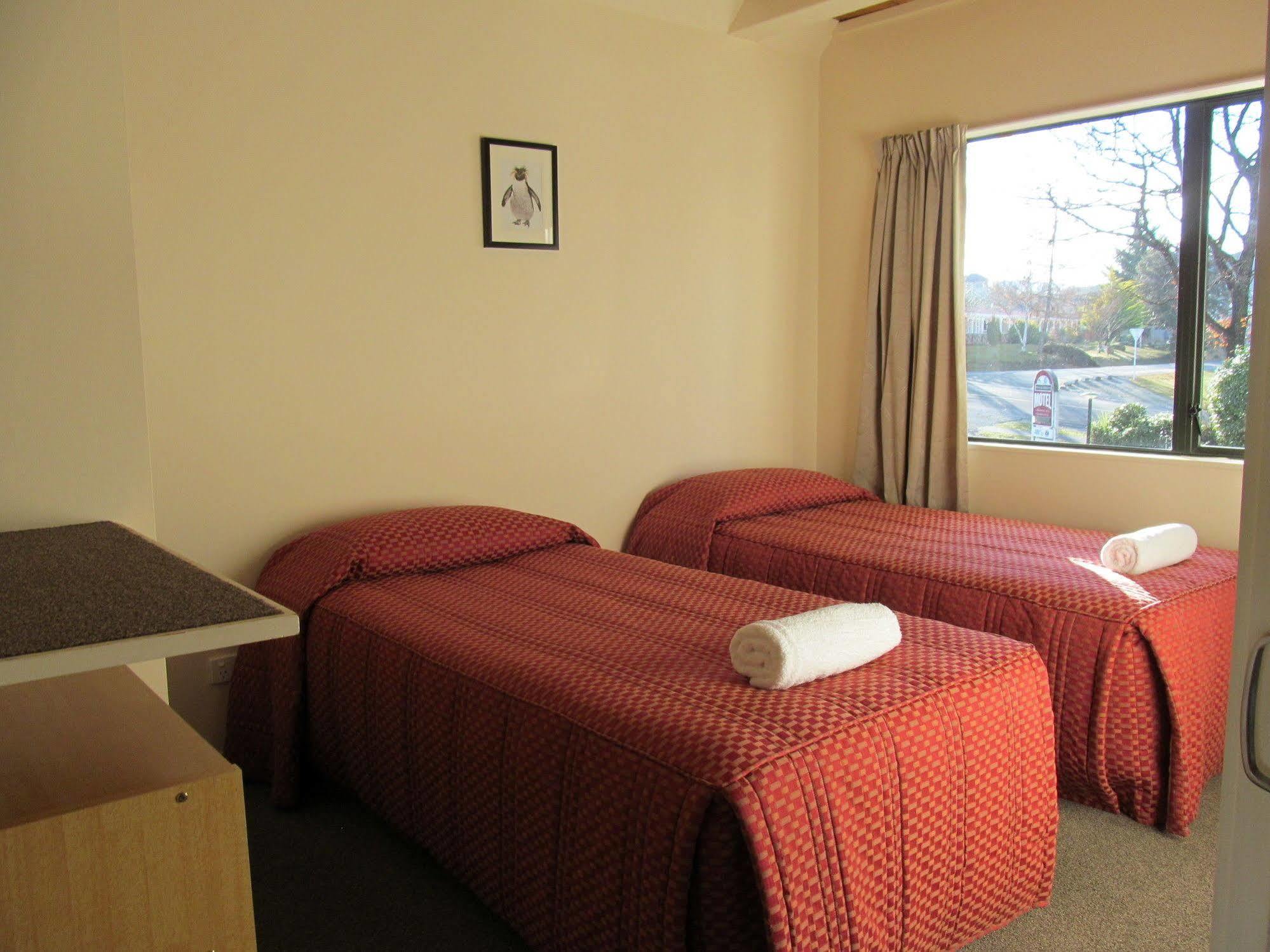 Wanaka Heights Motel Экстерьер фото