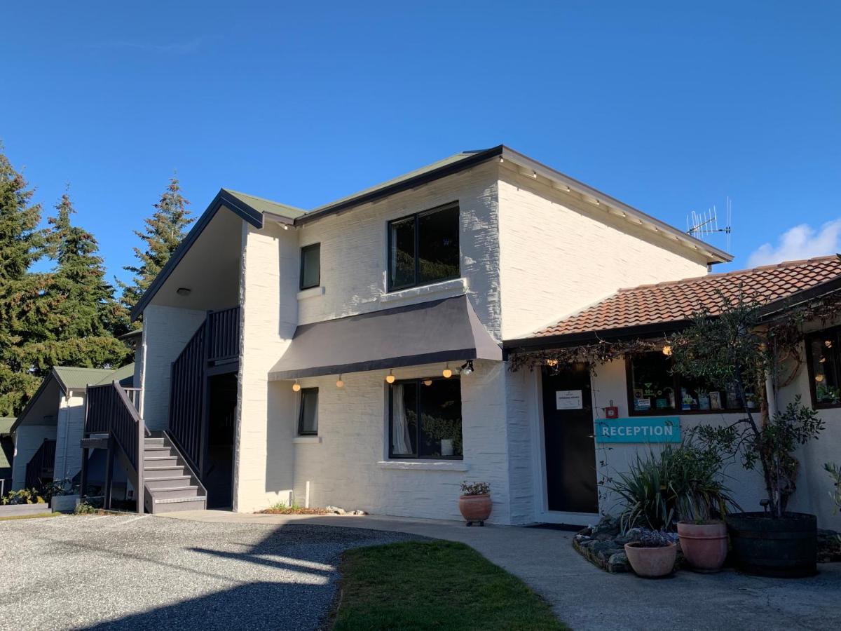 Wanaka Heights Motel Экстерьер фото
